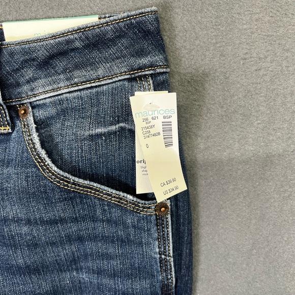 Maurices Classic Straight Crop Jeans Womens 0 Blue Denim Stretch NWT Cute 1378 - Picture 2 of 11
